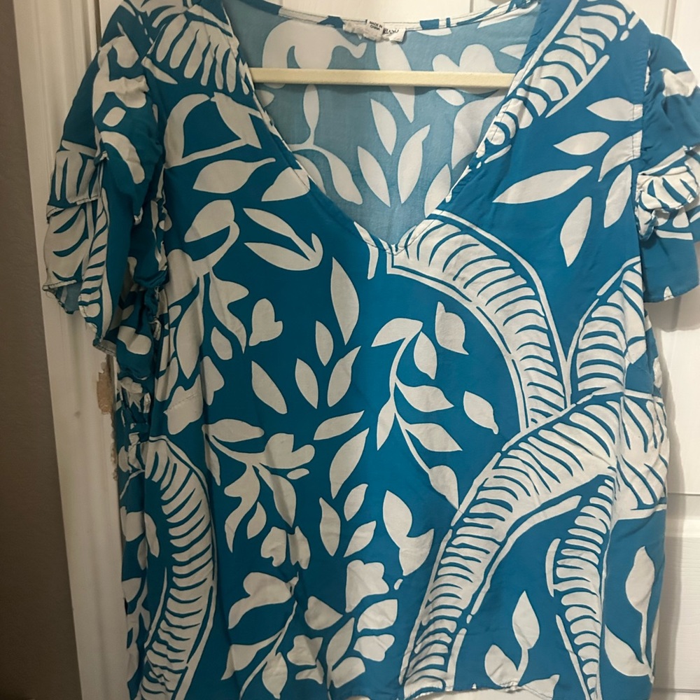 Christian Siriano Blue and White Patterned Top